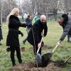 Opština Novi Beograd organizovala je sadnju još 40 sadnica u „Vrtu nade“ u bloku 70a, koji je otvoren pre mesec dana